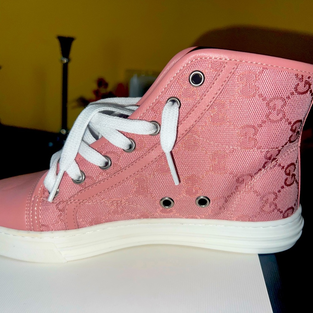 Brand New Never worn too small